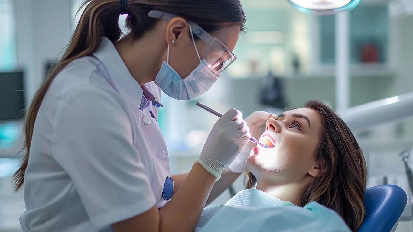 Diş Sıkma (Bruksizm) Nedir? Belirtileri ve Tedavisi